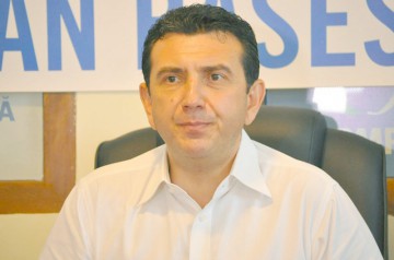 Palaz: „șmecheri apropiați fostei grupări Mazăre „tâlhăresc” Consiliul Județean”