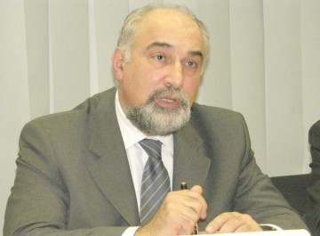 Varujan Vosganian: 'Guvernul să ne spună dacă este conștient de această dramatică realitate'
