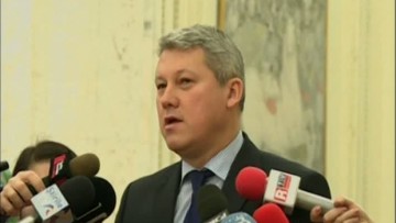 Predoiu cere elaborarea unui plan naţional de combatere a crimei organizate