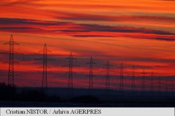 Scad tarifele la energia electrică