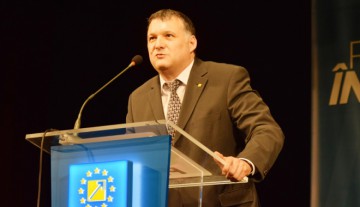 Deputatul liberal Bogdan Huțucă: Matematica premierului Tudose funcționează: minus cu minus fac plus!