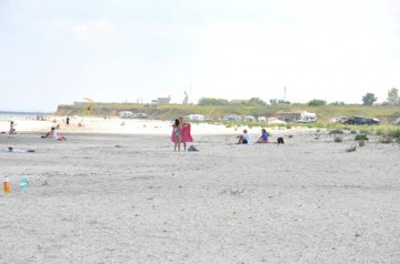 Plaja de la Corbu a atras o singură societate la licitaţia Apelor Române