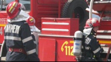 O casă a fost cuprinsă de flăcări la Medgidia