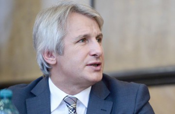 Ce spune Teodorovici despre disputa Dragnea - Tudose