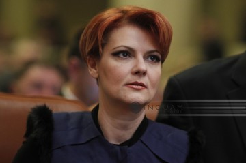 Dintre toţi miniştrii, românii o preferă pe Olguţa Vasilescu