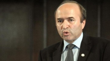 Toader: Prin avizul negativ au fost respinse și foarte multele soluții venite de la CSM