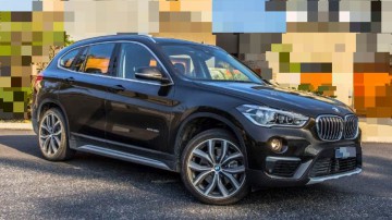 BMW percheziționat în Mamaia: oamenii legii au găsit bile învelite în staniol