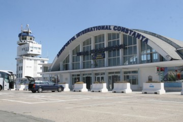 Trafic cu aproape 50% mai mare faţă de anul trecut pentru luna iulie pe Aeroportul Kogălniceanu