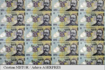Numărul bancnotelor false expertizate de BNR a crescut cu 56%; bancnota de 100 lei, cea mai falsificată