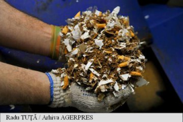 Românii fumează una din zece țigări de contrabandă traficate la nivelul Uniunii Europene