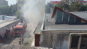 INCENDIU la o autoservire în Eforie Nord!
