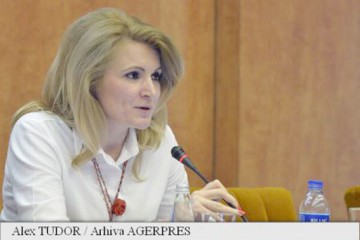 Un salariat mediu român lucrează pentru stat jumatate de an