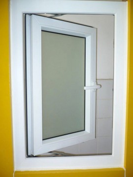 Primăria Constanţa cumpără termopane