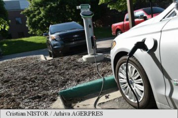 Peste 1.500 de autovehicule ecologice, vândute în România în primele opt luni