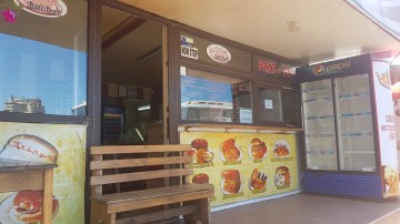 O patiserie și fast food-ul „La Snitzel” de la Gara Constanța, ÎNCHISE! DEFICIENȚE MAJORE