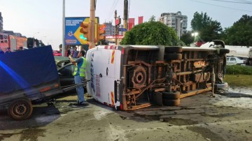 ACCIDENT CUMPLIT LA CONSTANȚA! MICROBUZ RĂSTURNAT: 14 VICTIME!