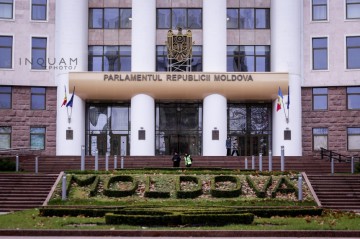 Republica Moldova interzice difuzarea de emisiuni de ştiri ruseşti la radio şi televiziune
