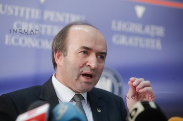 Toader: Mă gândesc să propun ca procurorul general să fie numit de Senat