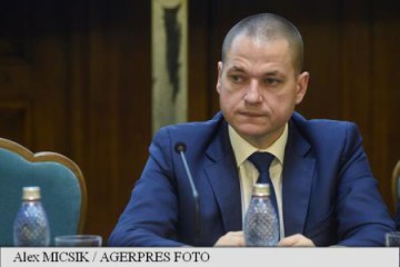 Instituțiile publice pot acorda vouchere de vacanță, în 2017, dacă le cuprind în buget la rectificare; în 2018, acordate automat