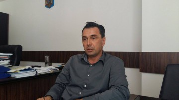 Negoiţă vrea să împrumute bani pentru reabilitarea unui drum din Cernavodă