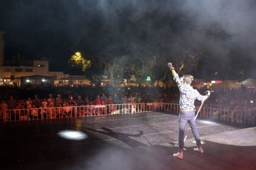 Mamaia Fairytale, zguduit de hohote de râs și rock’n’roll