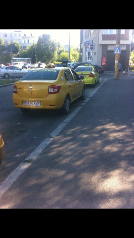 Șoferii de taxi și maxi-taxi au fost „premiați” cu amenzi la Constanța