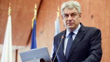 Premierul Mihai Tudose revine cu explicaţii referitoare la Pilonul ll de pensii şi la randamentul Pilonului l