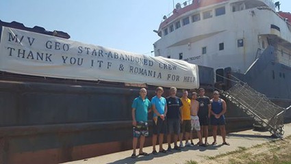 De 8 luni de zile, 9 navigatori părăsiți de armator în Portul Constanța. Iată cum au supraviețuit