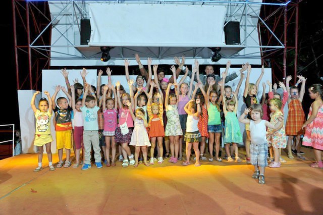 Copiii, invitaţi la joacă şi teatru, în Parcul Tăbăcărie!
