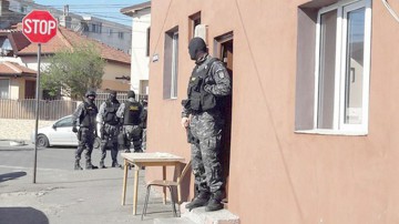 Percheziţii în Constanţa, la domiciliile a doi hoţi!