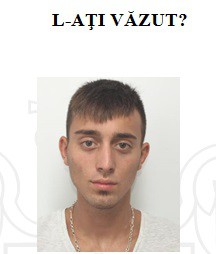 Tânăr căutat de poliţişti. L-aţi văzut?