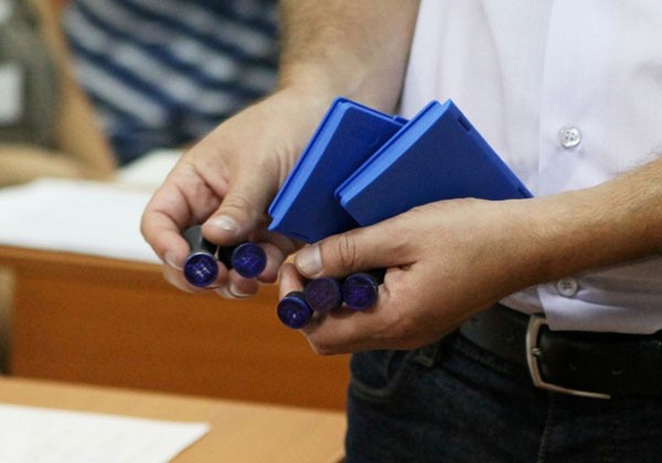 Se apropie alegerile! Verificaţi dacă aveţi carte de identitate valabilă!