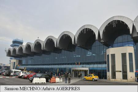 Aeroportul Otopeni a suplimentat numărul posturilor de control al documentelor, pentru fluidizarea traficului