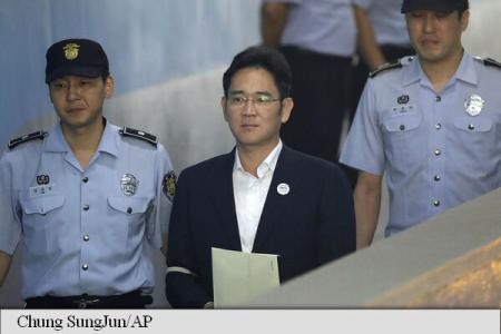 Moștenitorul imperiului Samsung a fost condamnat la cinci ani de închisoare