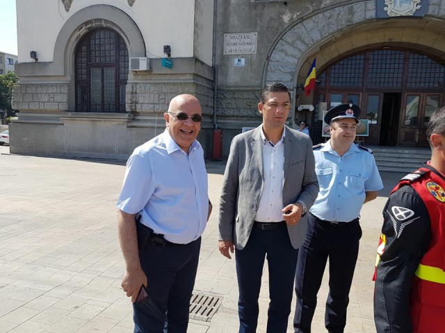 Președintele CJC, alături de Raed Arafat la evenimentul ISU din Piața Ovidiu