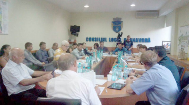 Consilierii din Cernavodă, convocaţi în şedinţă extraordinară: ce s-a decis în privinţa documentaţiei pentru delegarea serviciului de salubrizare