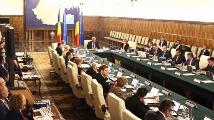 Guvernul a amânat cu şase luni plata în acelaşi cont unic a contribuţiilor sociale
