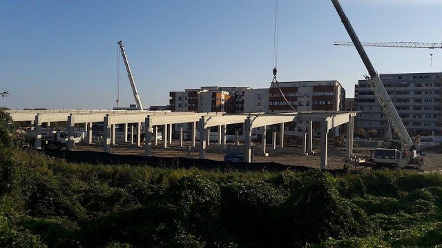 Lidl, lucrări pe repede-înainte, pe Şoseaua Mangaliei