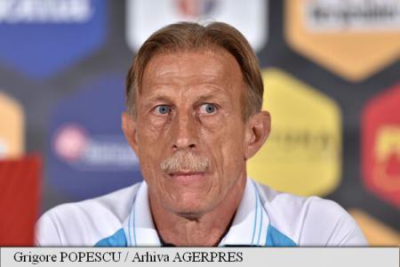 Fenerbahce se gândeşte să-l numească antrenor pe Christoph Daum
