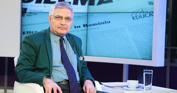 Dublă lansare de carte la Facultatea de Litere a Universităţii Ovidius