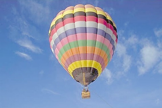Eveniment inedit în campusul Universităţii Ovidius! Un balon cu aer cald va fi atracţia principală