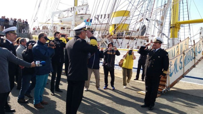 Bricul Mircea s-a întors acasă. Marinarii, așteptați de rude și prieteni în Portul Militar Constanța