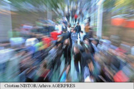 INS: Populația rezidentă a țării s-ar putea reduce cu până la 8,8 milioane persoane, până în 2060