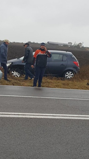 O persoană a fost rănită în urma unui accident pe drumul dintre Constanța și Valu lui Traian