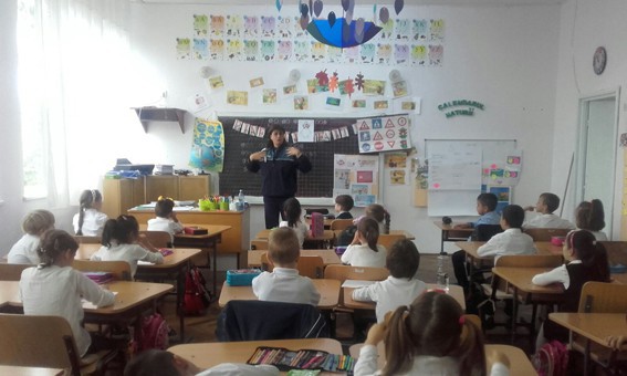 Activități informativ-preventive ale polițiștilor constănțeni