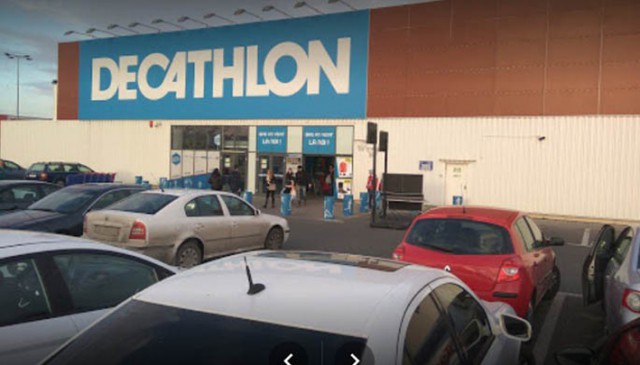 Un bărbat din Cumpăna a furat din magazinul Decathlon