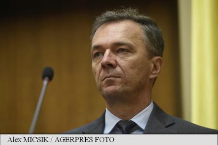 Statul român nu este capabil, prin alocarea de resurse, să păstreze marile competențe în țară