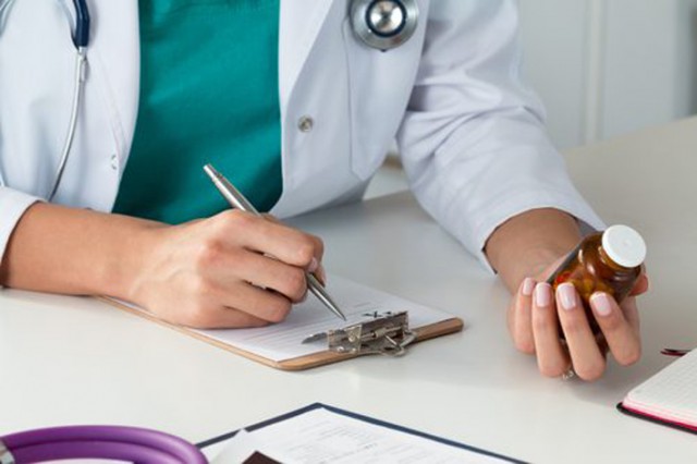 Medicii din Constanța, instruiți cu privire la tratamentul corect cu antibiotice