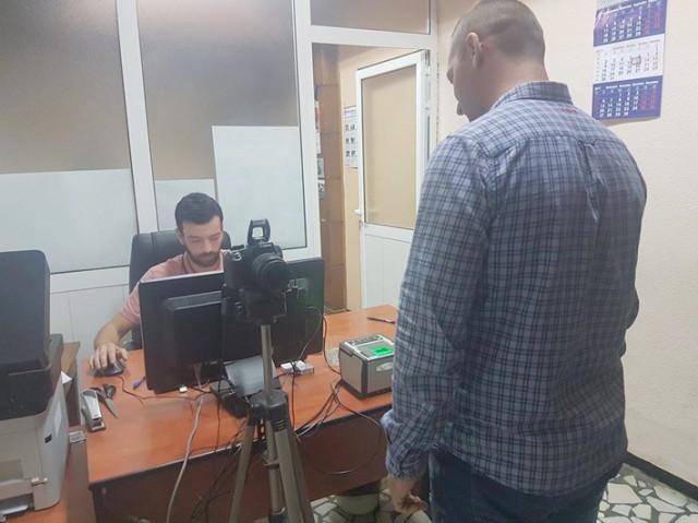 Evită coada de la Paşapoarte! Te poţi programa online dacă vrei să îţi eliberezi documentul la Constanţa