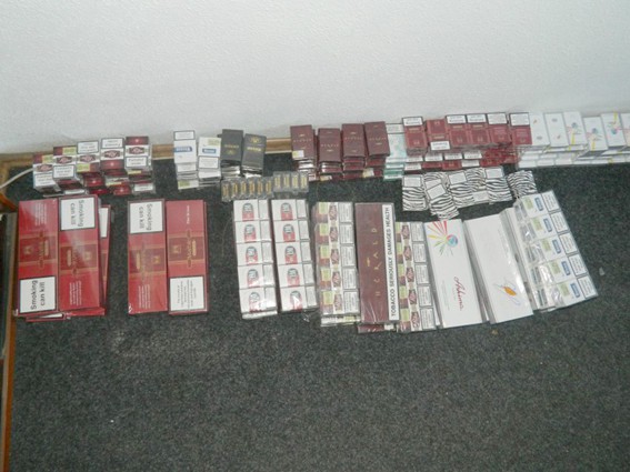Poliţiştii au depistat un bărbat care vindea ţigări de contrabandă, în Medgidia